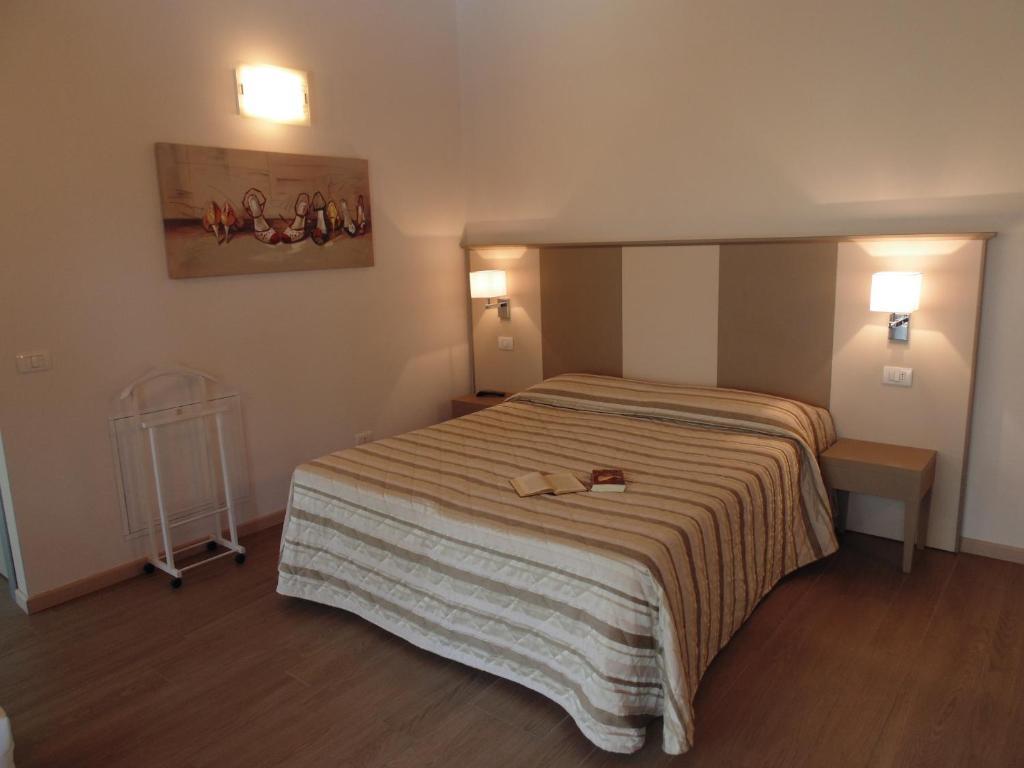 Ca Dell'Orto Rooms & Apartments Werona Zewnętrze zdjęcie